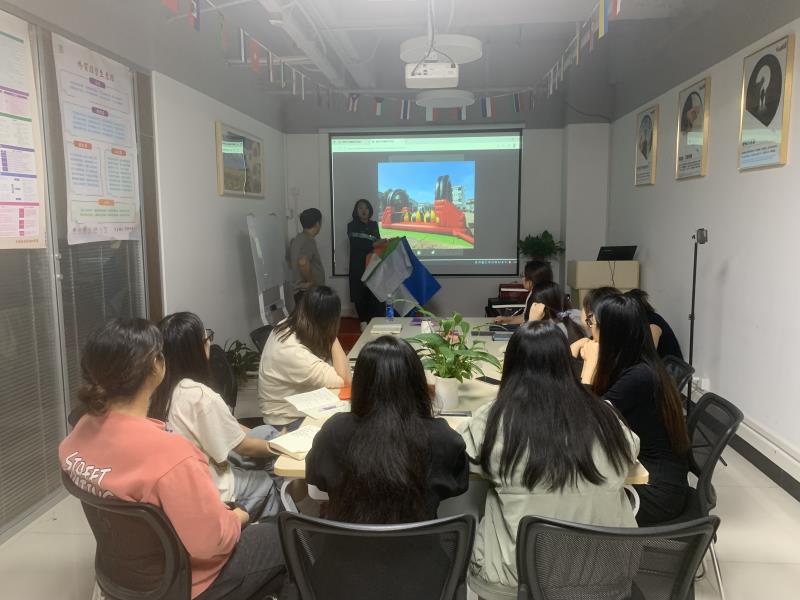 Capacitación profesional en castillos inflables para exteriores