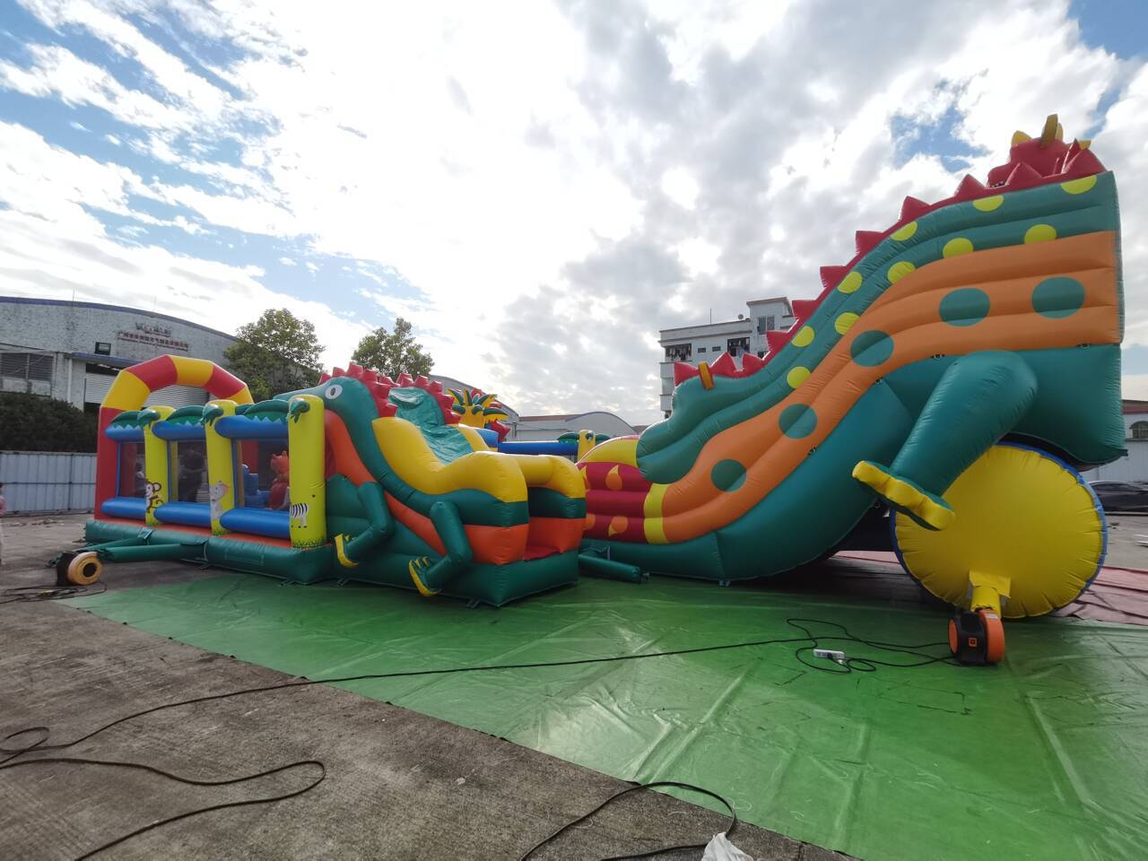 dragon inflatable obstacle course dragon inflatable obstacle course
