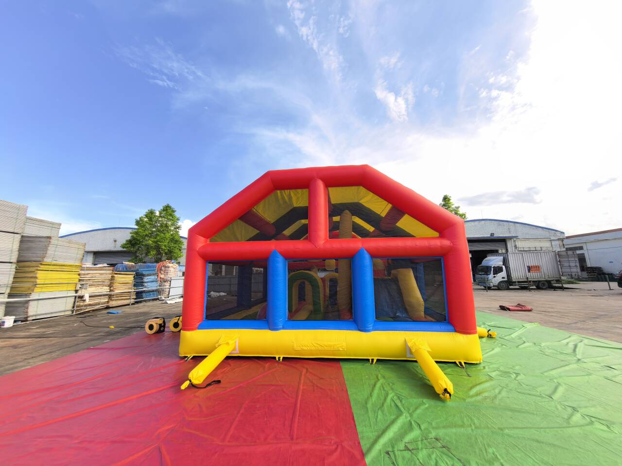 Wholesale inflatable bounce house